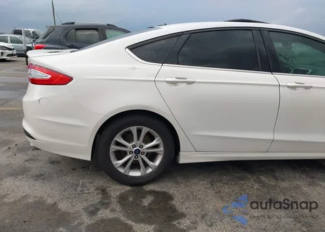 2014 Ford Fusion Se z USA, uszkodzony, nr VIN 3FA6P0H79ER184553